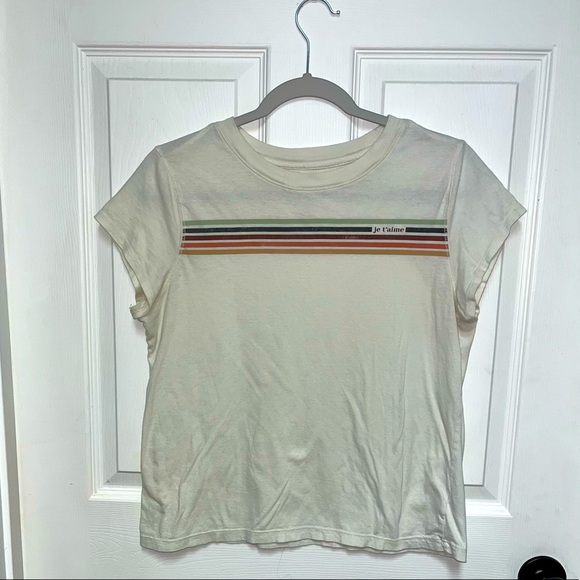 Bundle of 2 t-shirts Universal Thread cream with stripes and a Jimi Hendrix - Picture 5 of 9